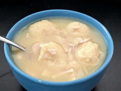 Курица с клёцками