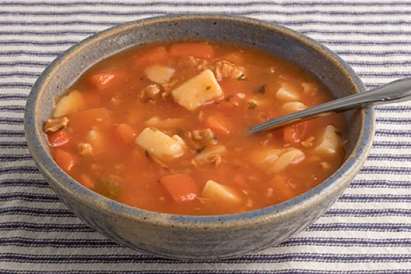 Манхэттенская похлёбка с моллюсками