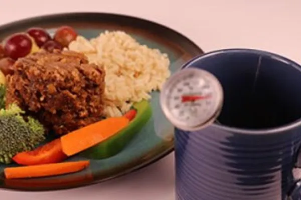 Мясной рулет в кружке