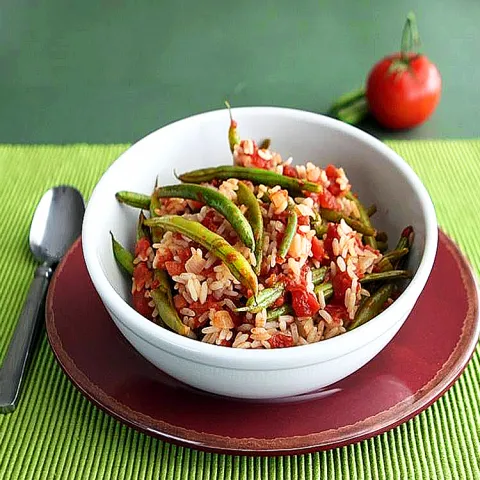 Запеканка из стручковой фасоли и риса